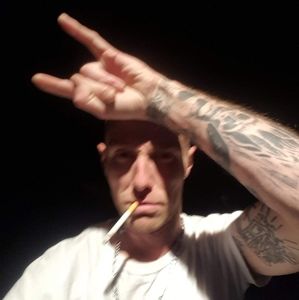 Meet your Posher, Troy